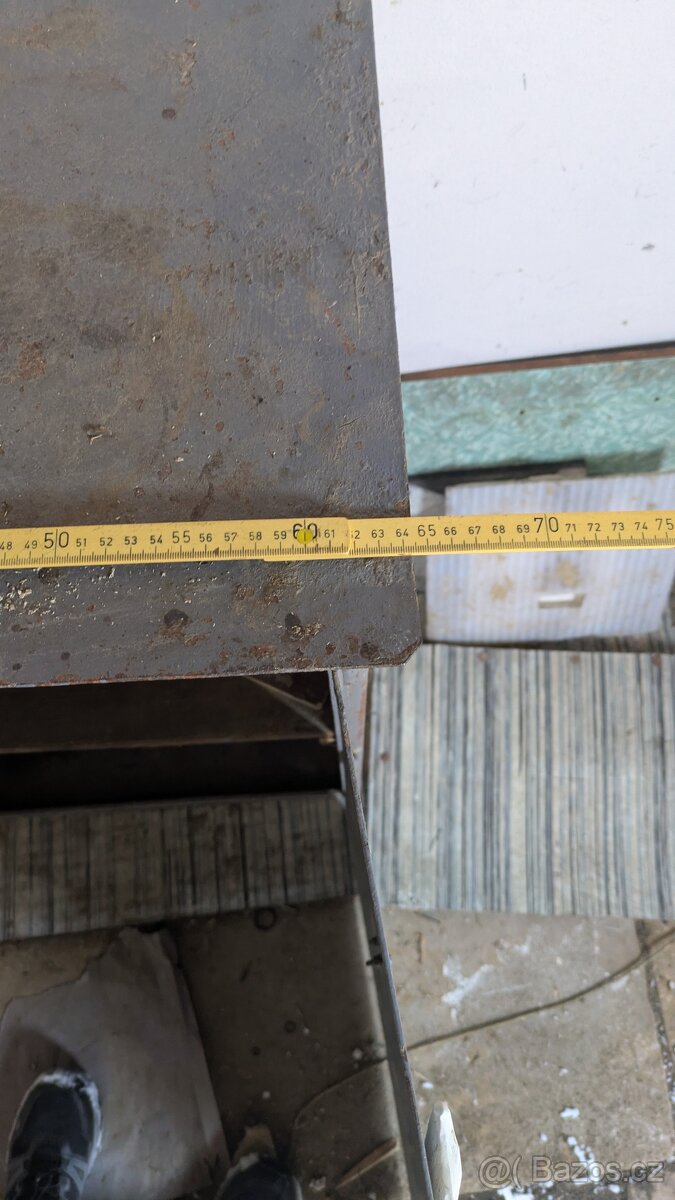 Plechová skříň - 3