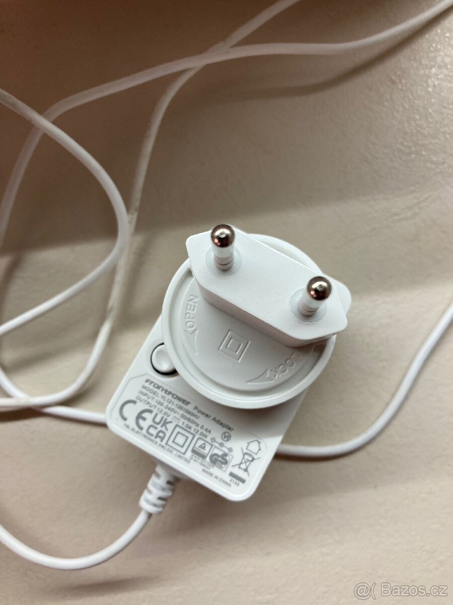 Chytrý květináč Click And Grow - 3