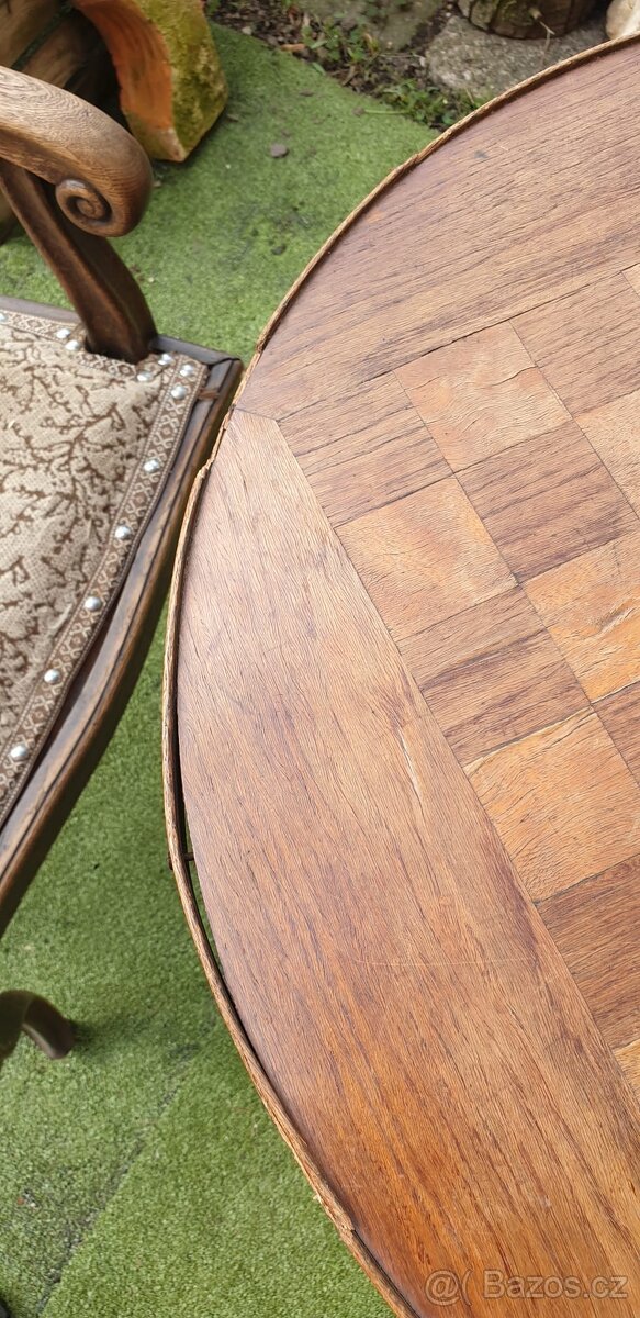 Starožitný nábytek - 3