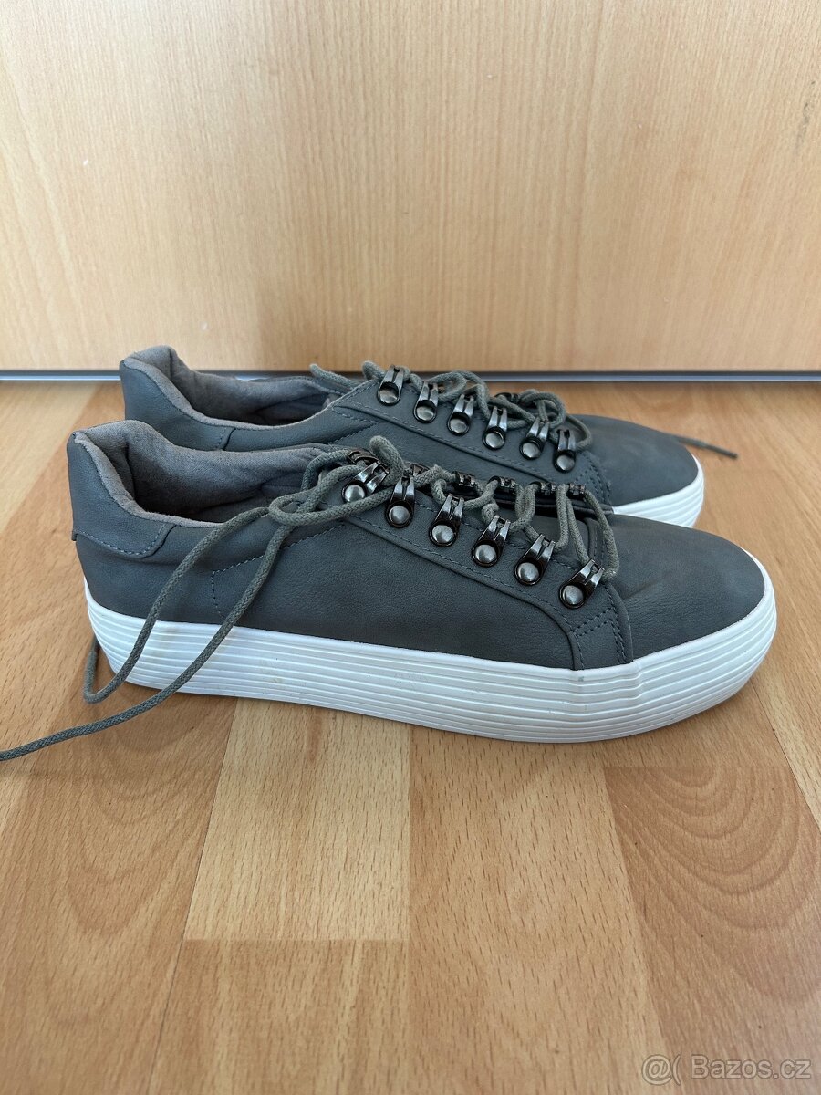 Šedé tenisky Humanic 38 - 3