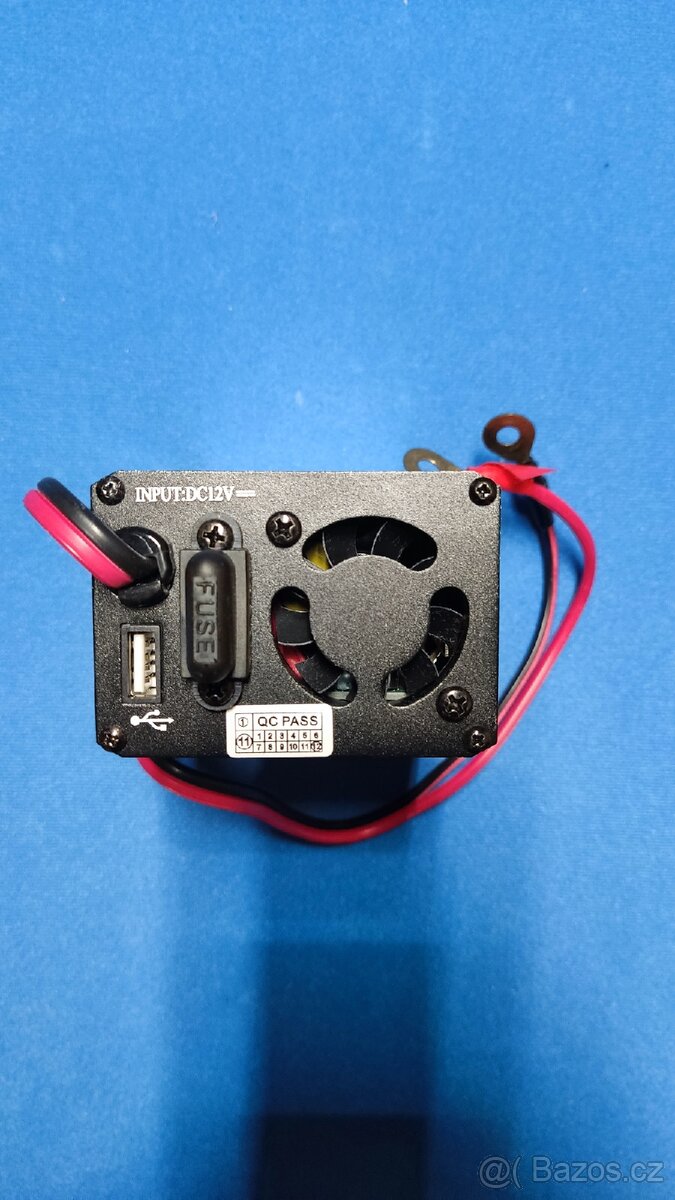 EMOS Power inverter 200W - měnič napětí - 3