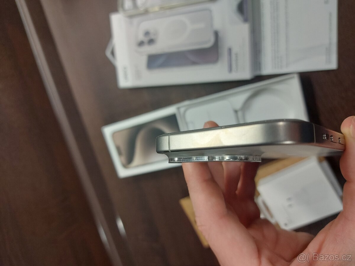 iPhone 15 Pro 512GB v záruce - 3