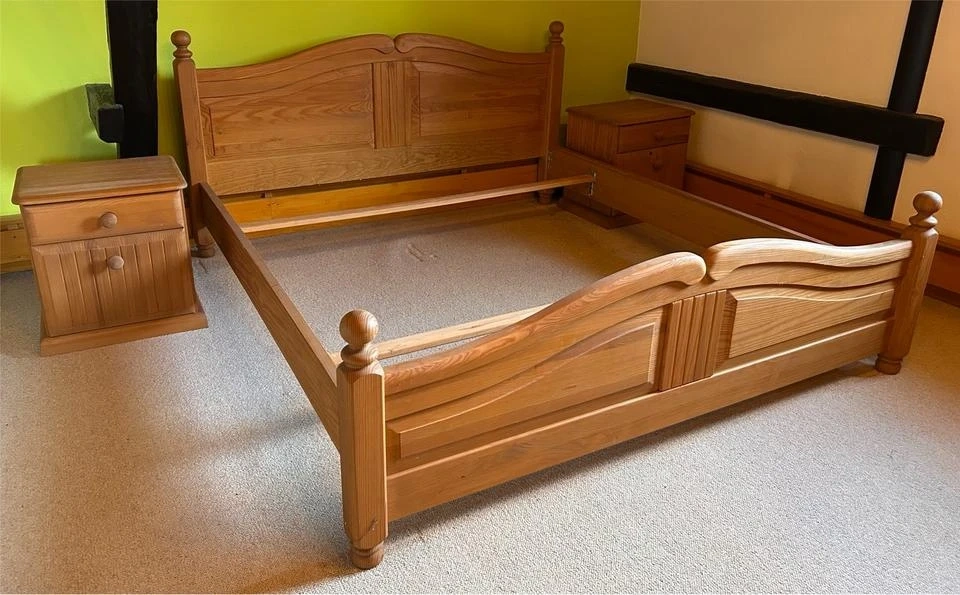 Masivní ložnice (393) - 3