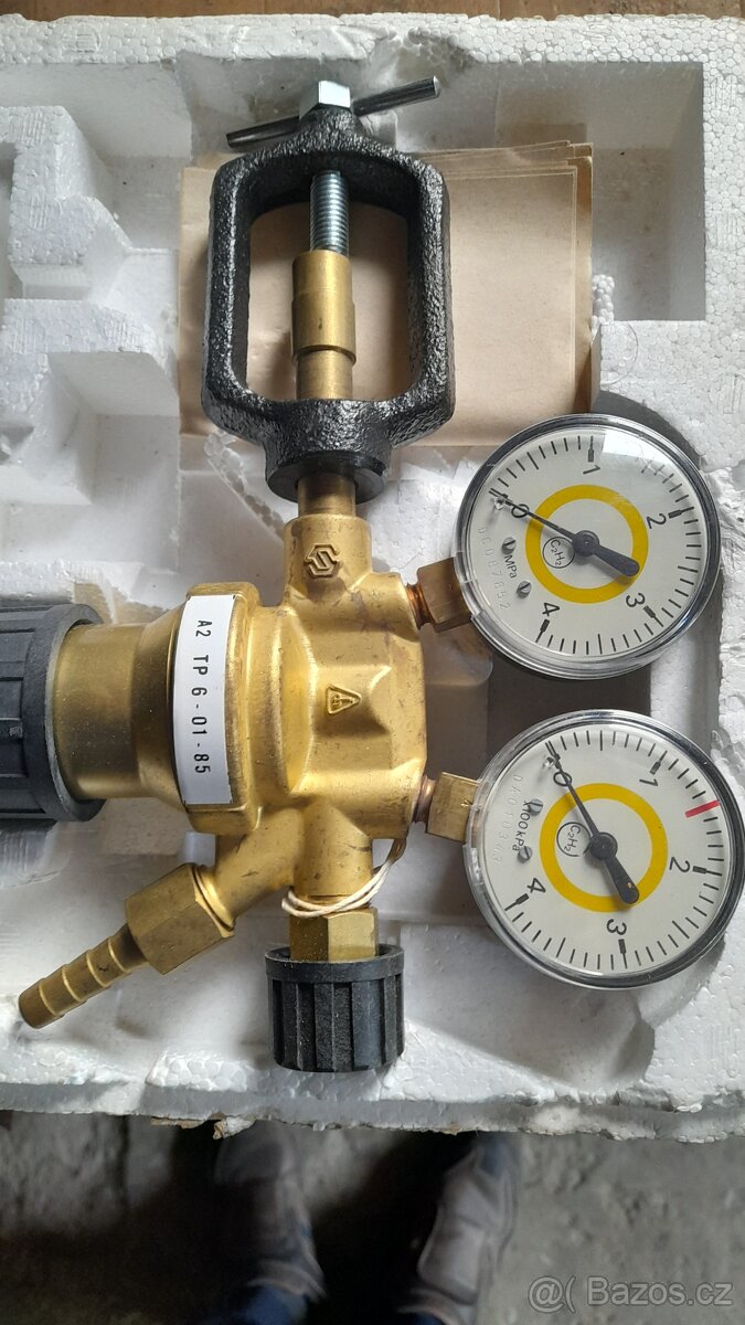Prostorové termostaty a redukční ventil - 3