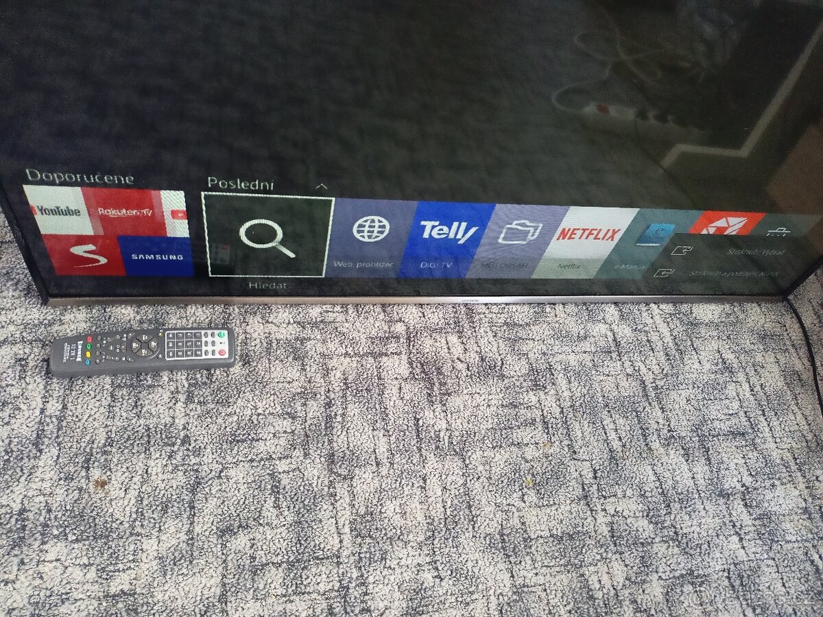 48" Smart TV Samsung - 3