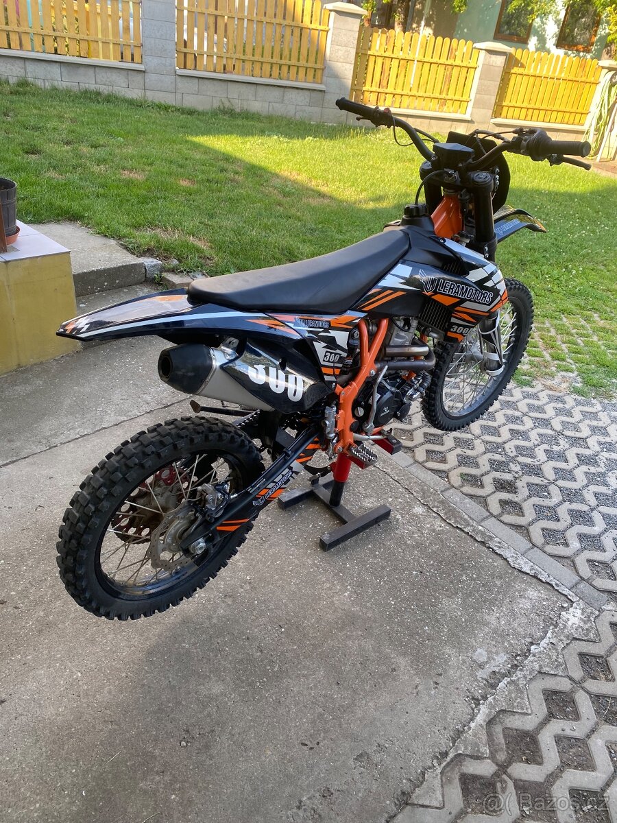 Leramotors 300