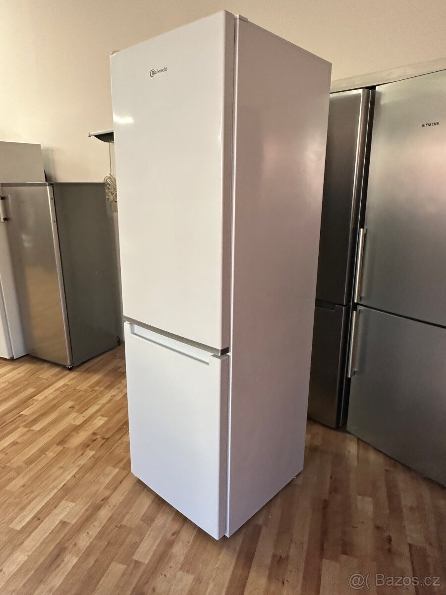 Lednice s mrazákem Bauknecht (145) - 3