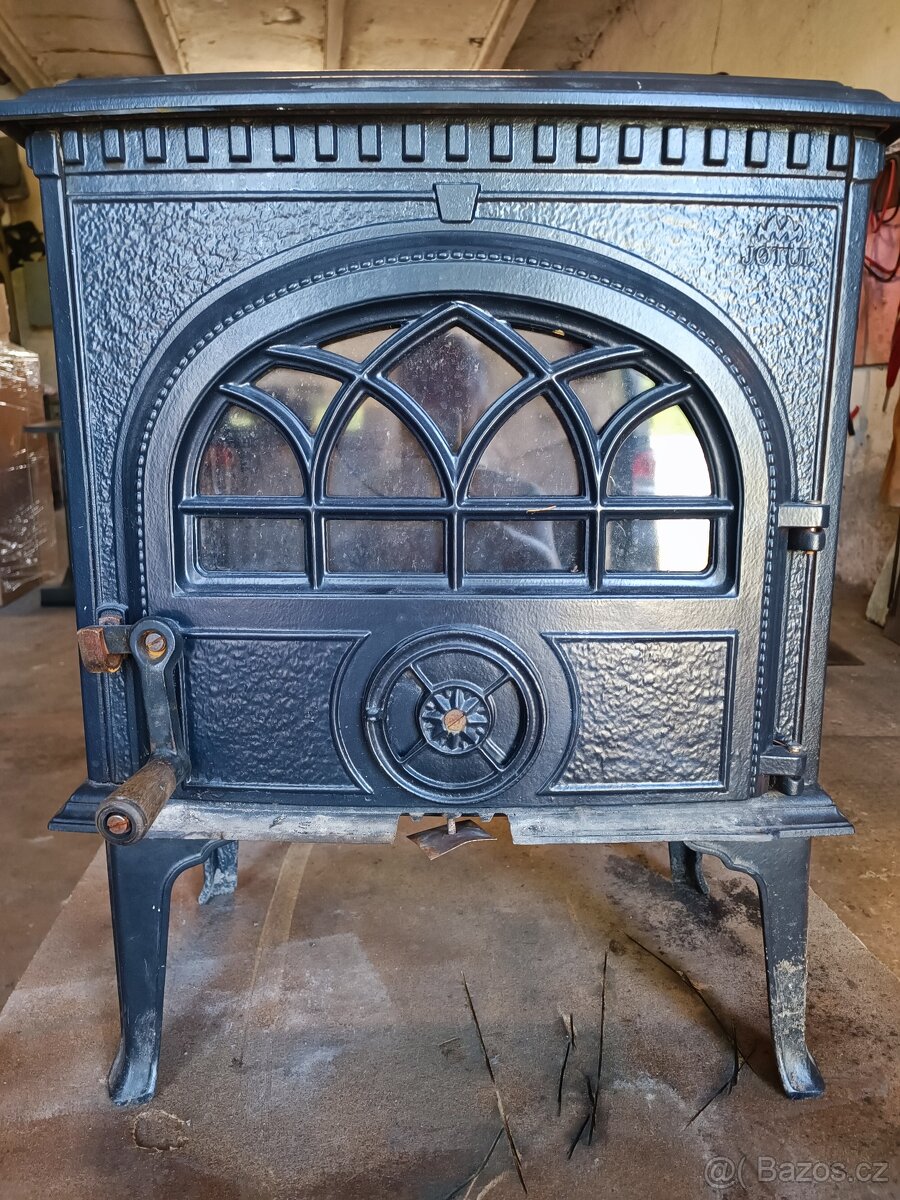 Litinová kamna Jotul F3 - 3