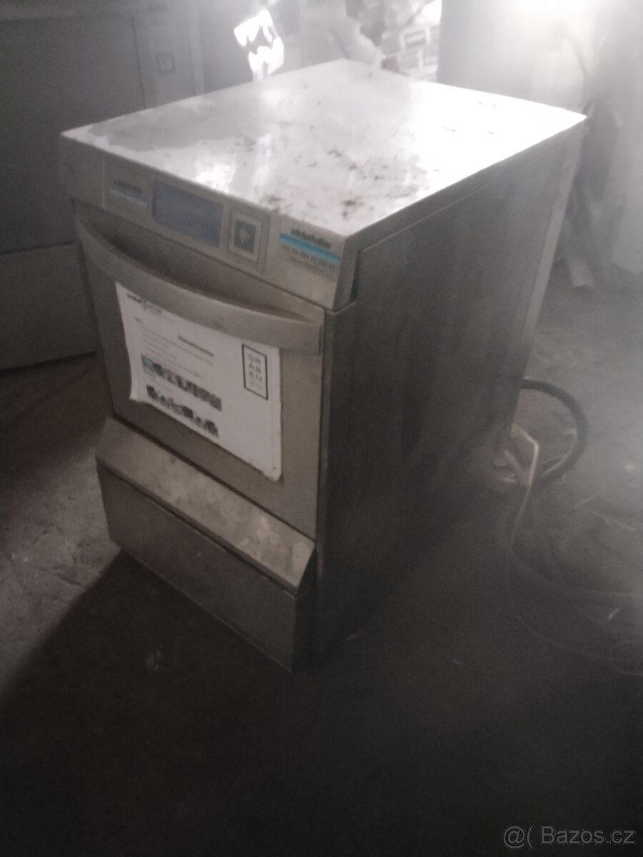 Myčka Winterhalter UC-S 2016 - 3