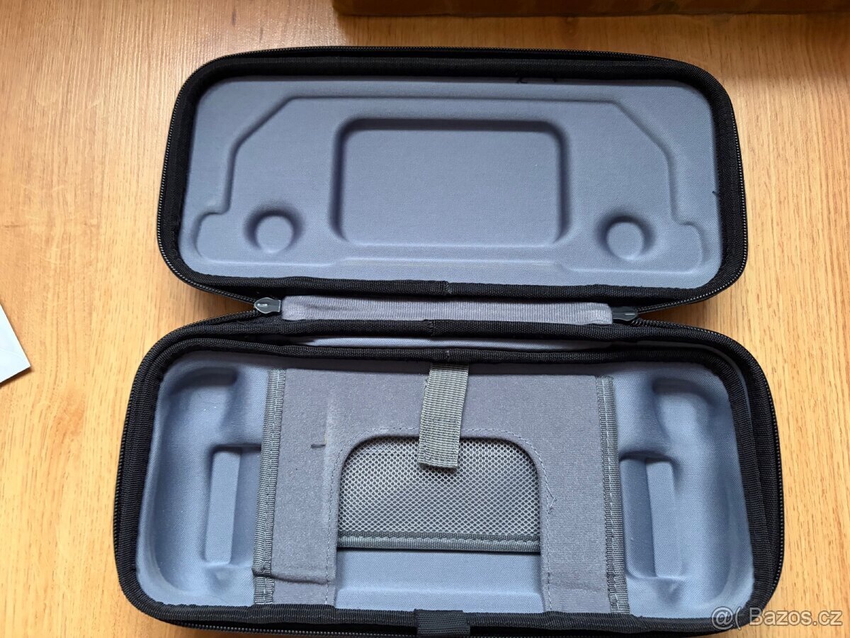 Steam Deck 1TB (512GB SSD + 512GB SD) + Mega výbava JSAUX - 3