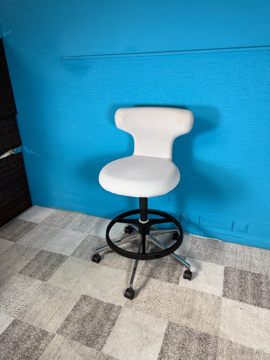 Barová židle VITRA Pivot šedá - 3