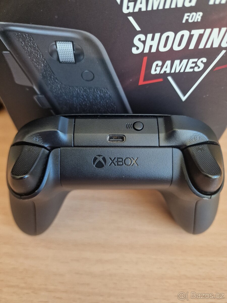 Xbox Series Controller - 3