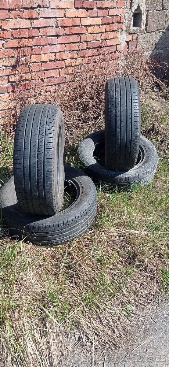Pneumatiky 245 65 17 Pirelli - 3