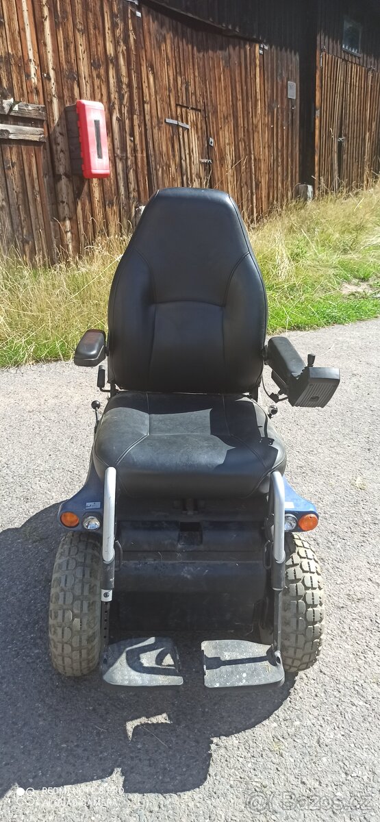 vozík nejen pro invalidy na autobaterii - 3