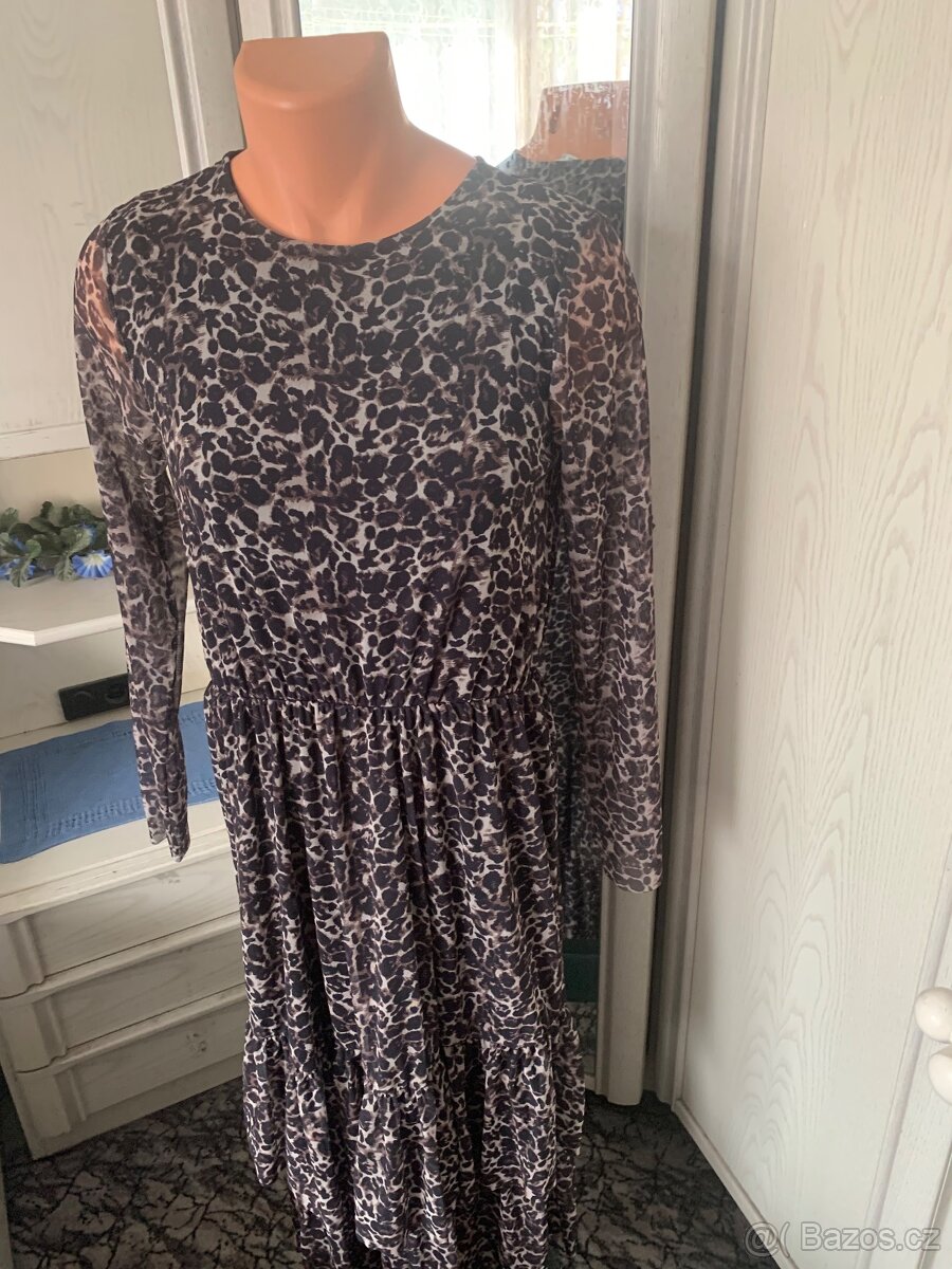 KRÁSNÉ DLOUHÉ ŠATY Z FRANCIE,vel.44 - 3