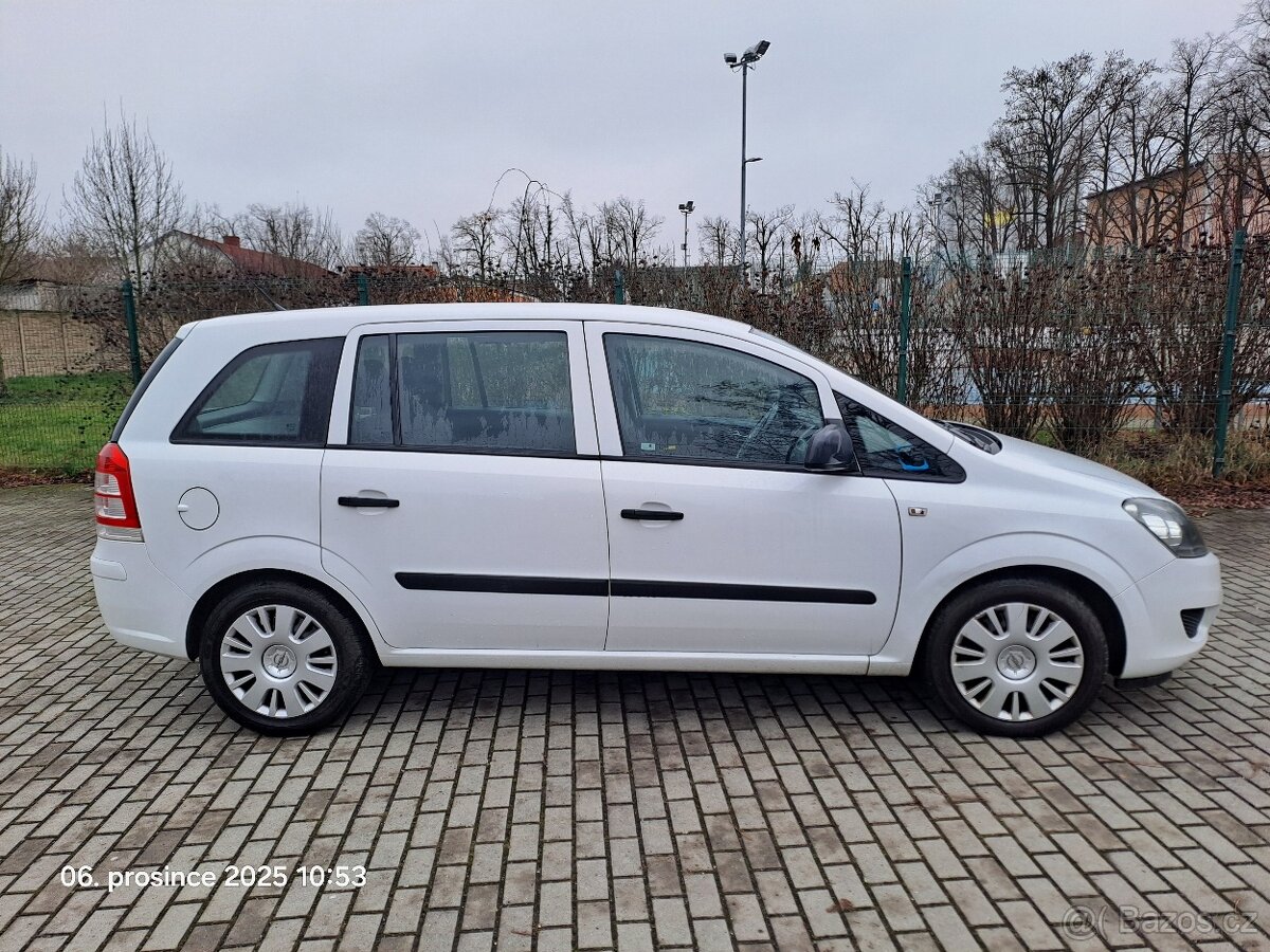 Opel Zafira 1.7CDTI r.v.2011 - auto zhasíná ve volnoběhu - 3