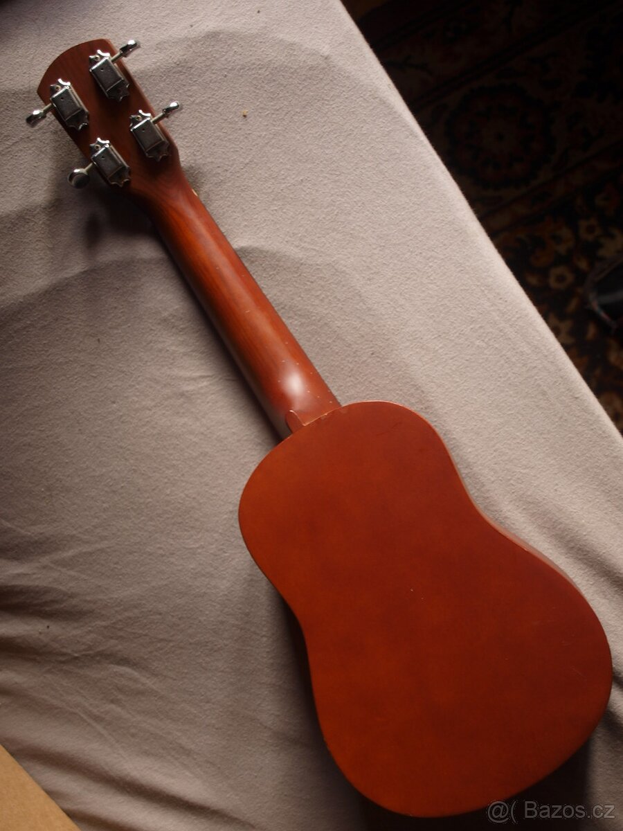 Prodám sopránové ukulele TENSON,nehrané = stav nového - 3