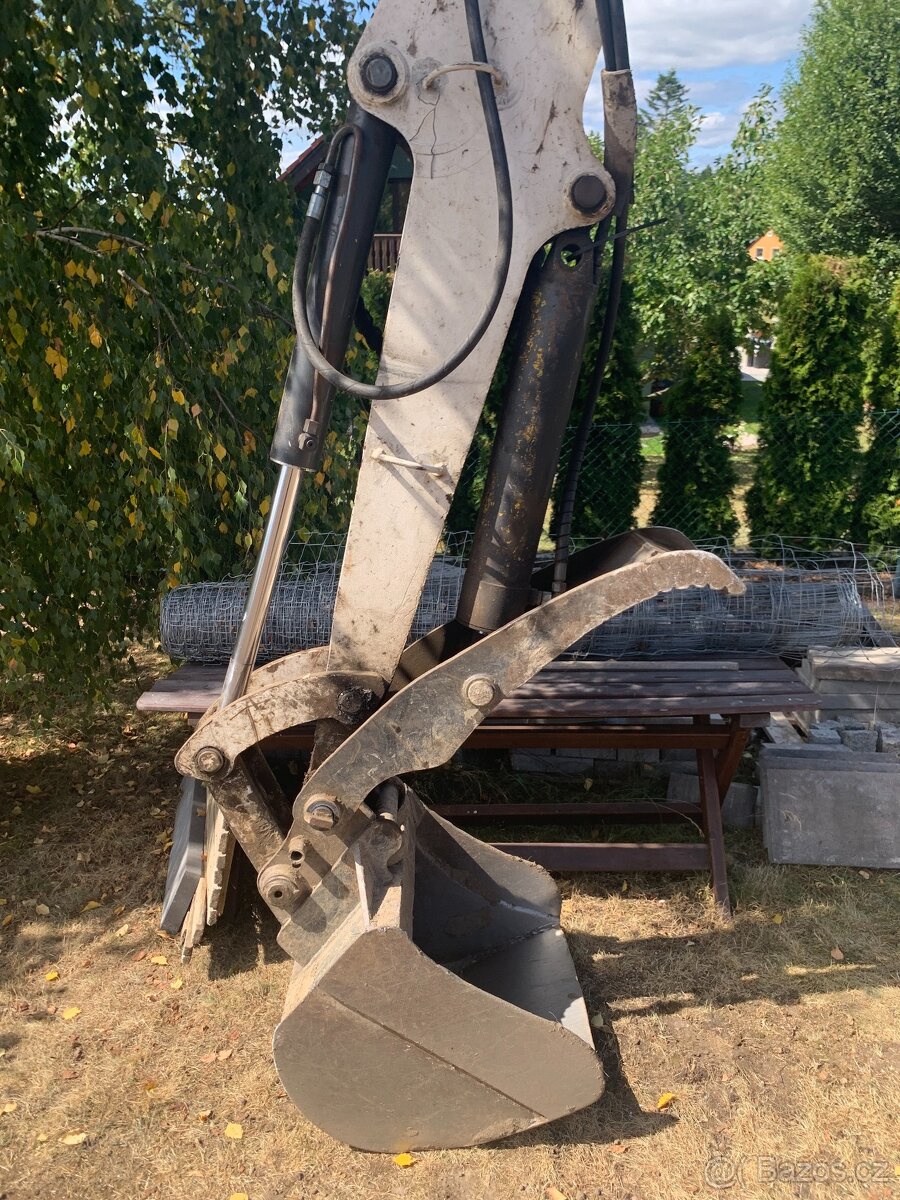 Pásový minibagr Bobcat 341 5t - 3