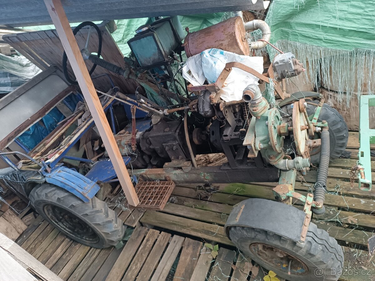 Traktor domácí výroby pozustalost - 3