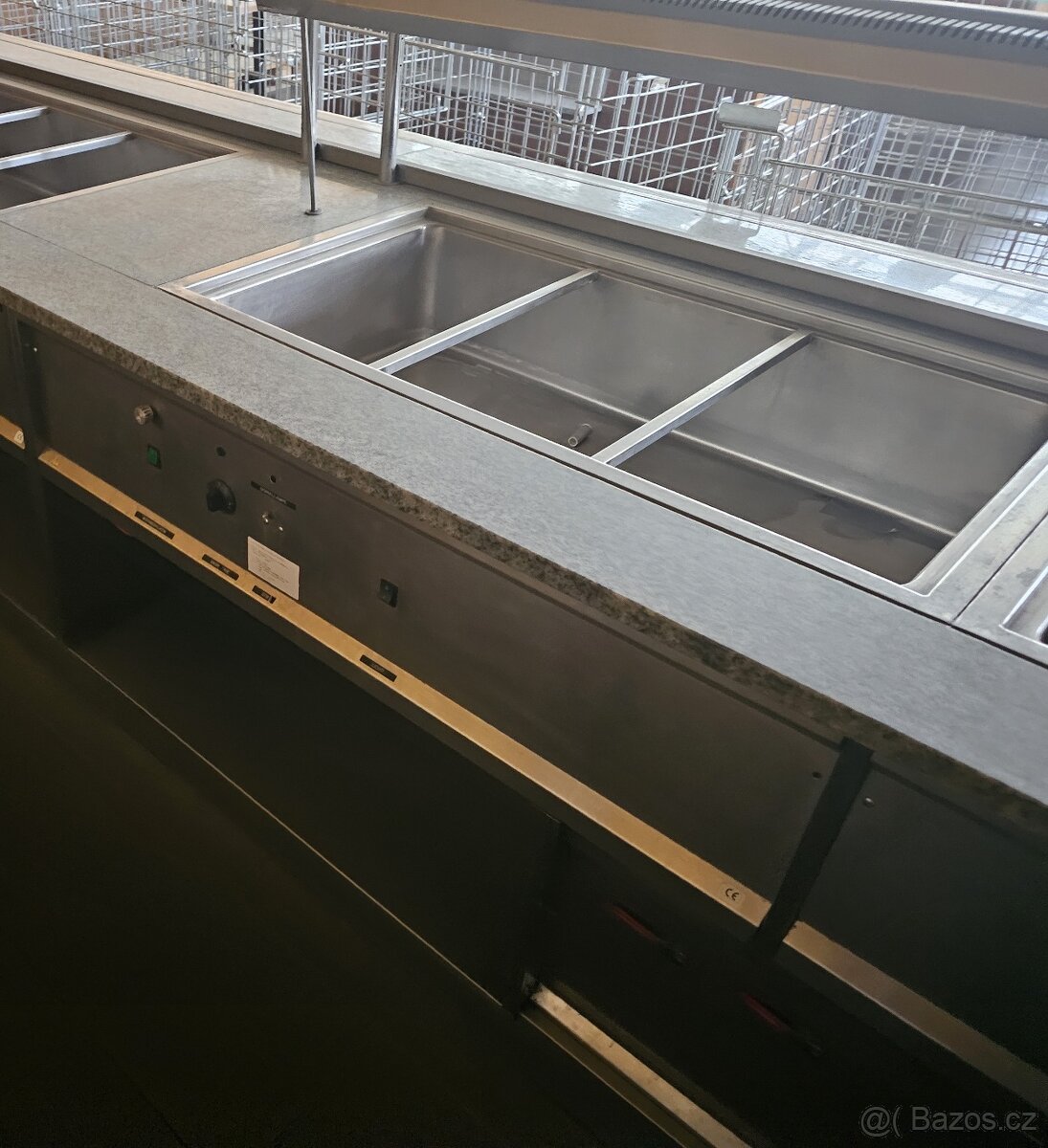 Výdejní stůl na potraviny – gastro č. 071 - 3