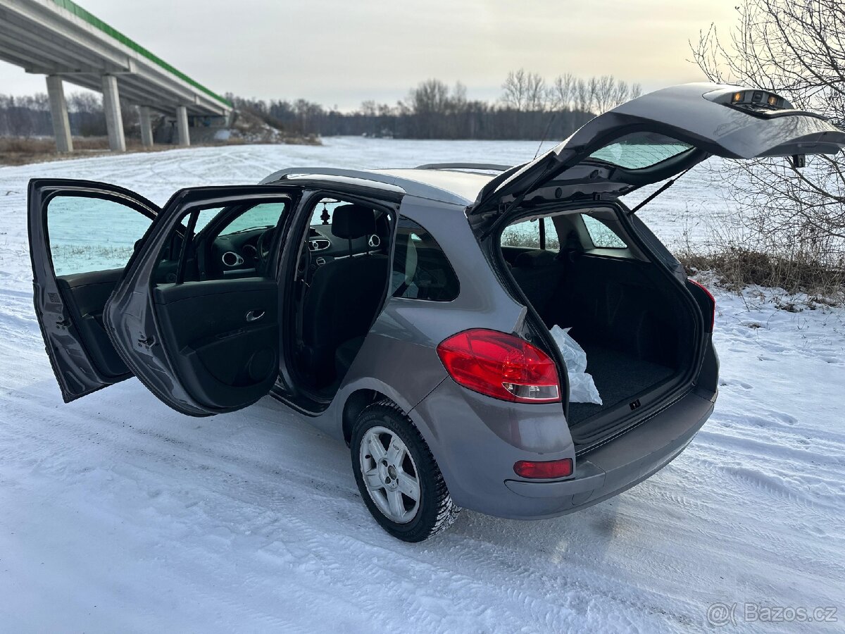 Renault Clio III 1.2i - 3