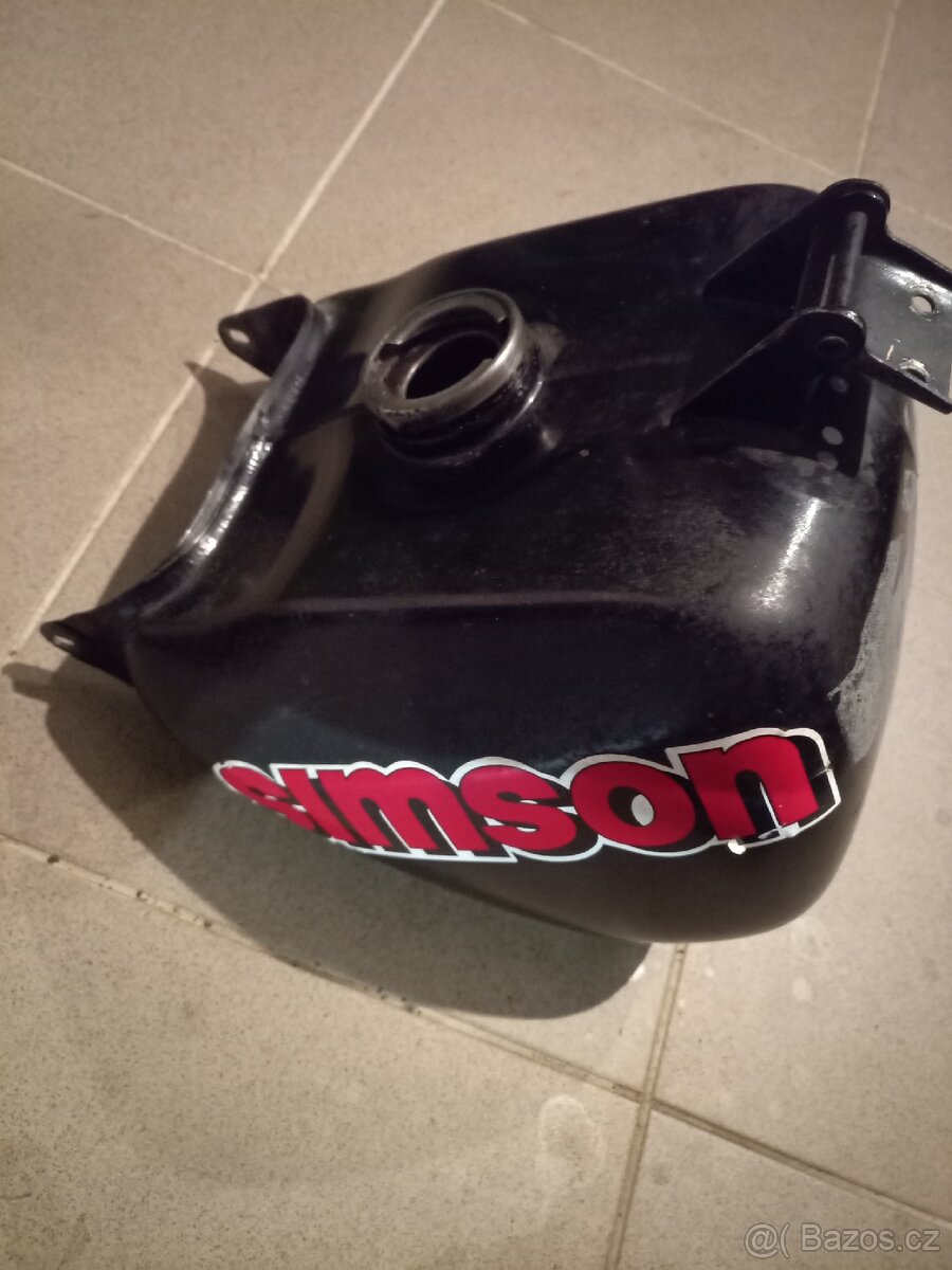 Simson skůtr nádrž - 3