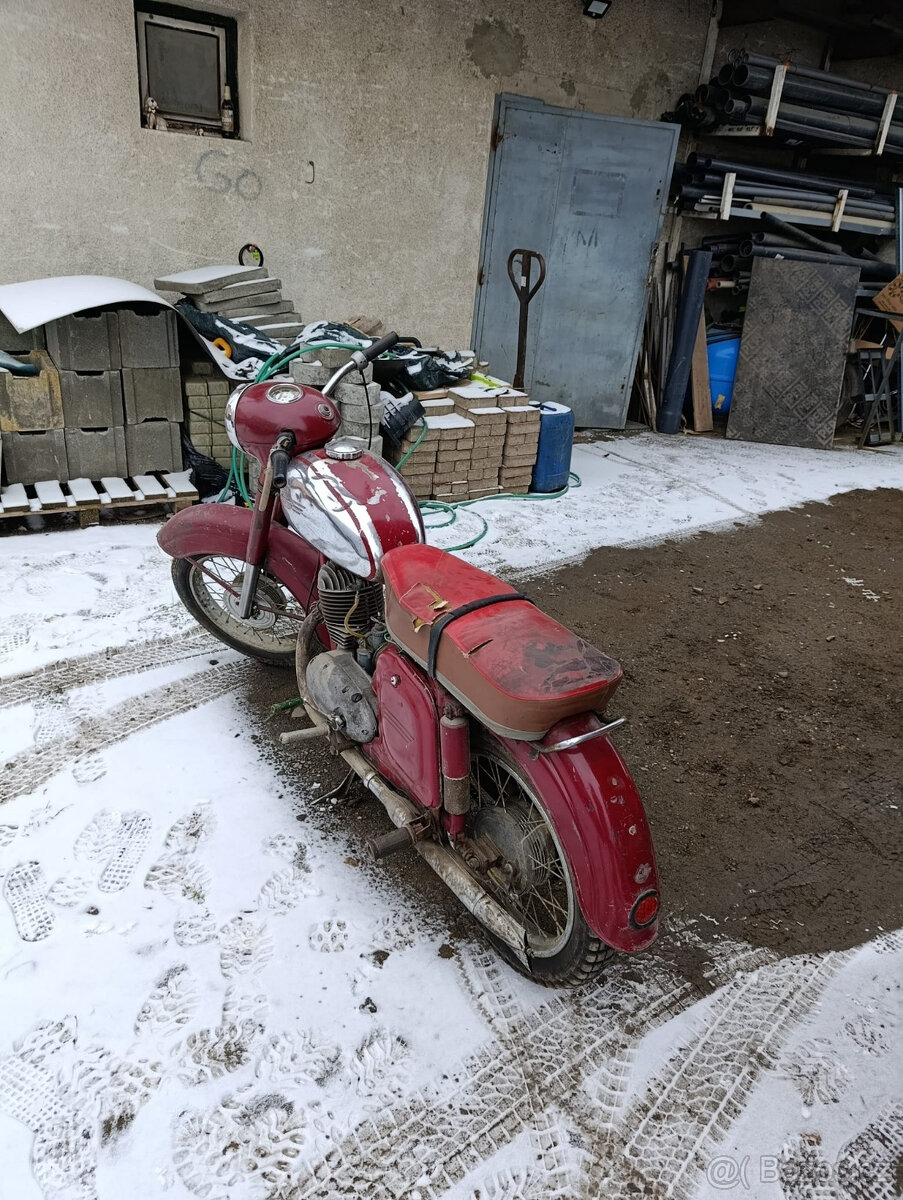 JAWA ČZ 175 - 3