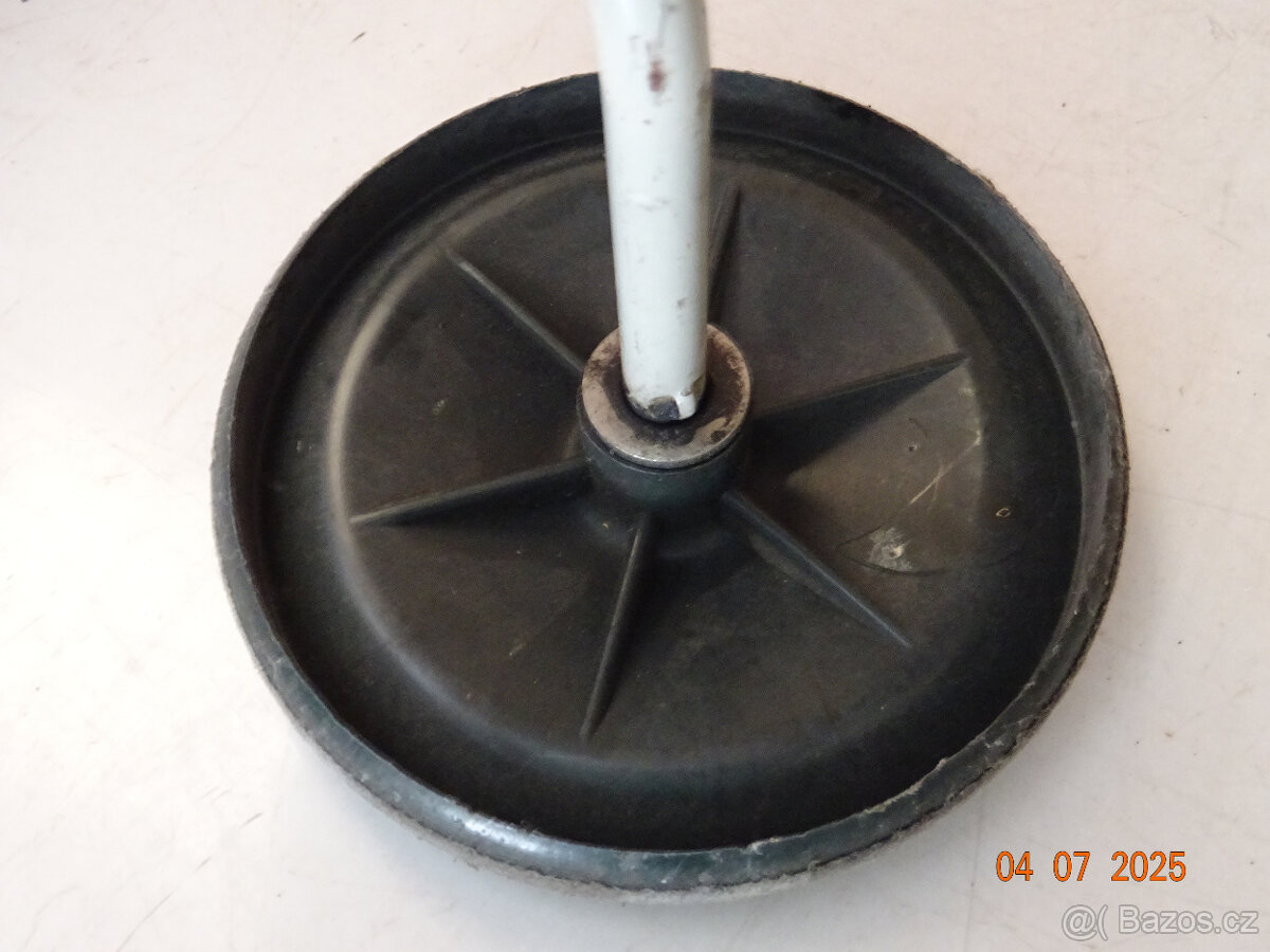 STABILIZAČNÍ KOLEČKA K DĚTSKÉMU KOLU - 3