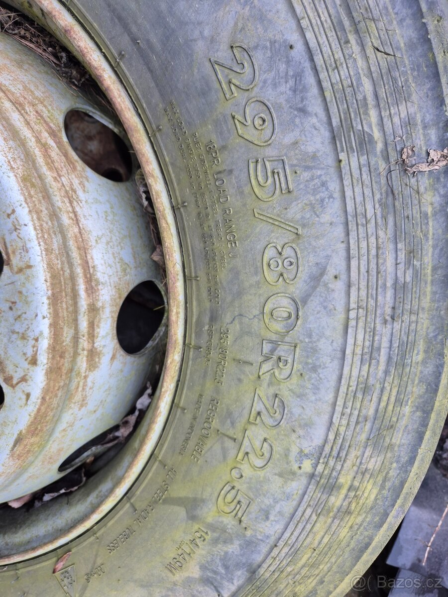 Predni bezdušove kola Tatra - 3