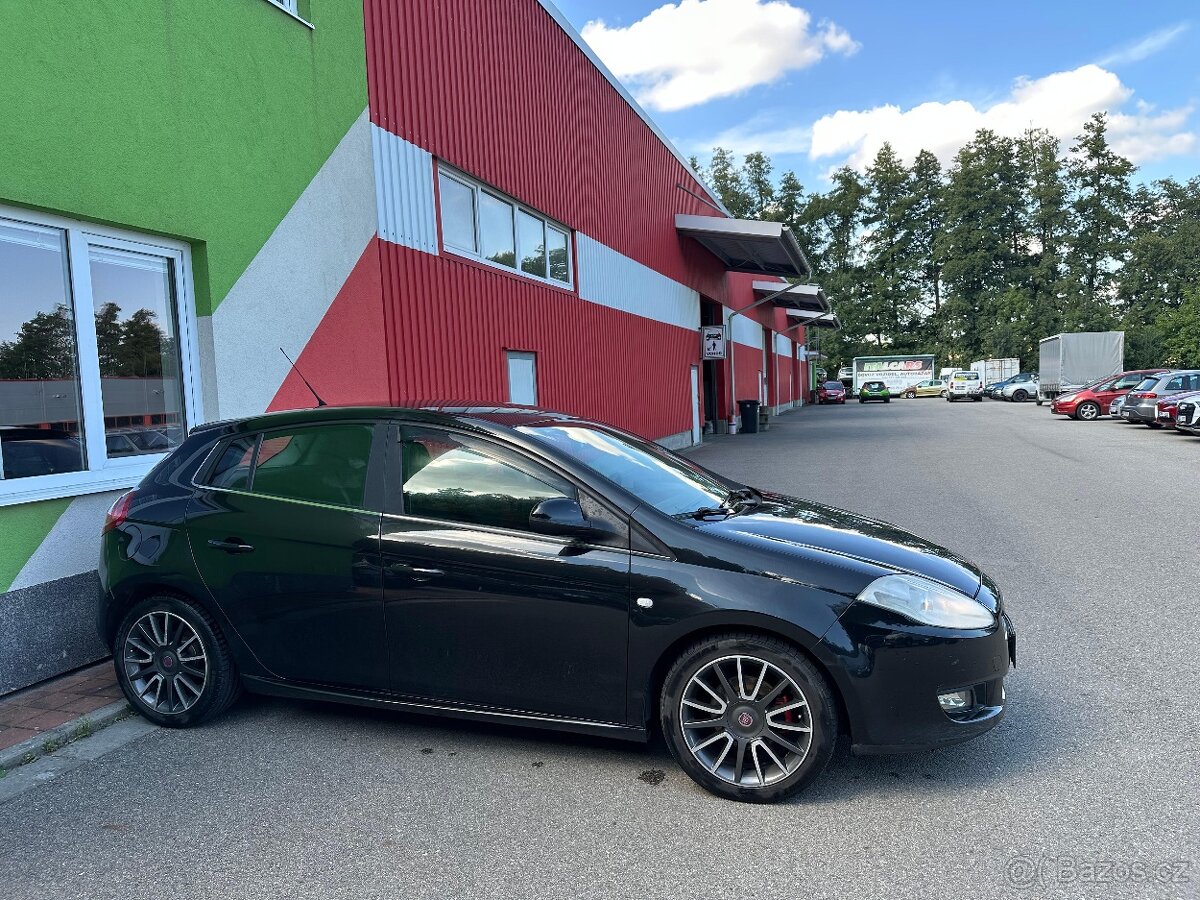 FIAT BRAVO 2.0 Multijet 165k Sport - 3