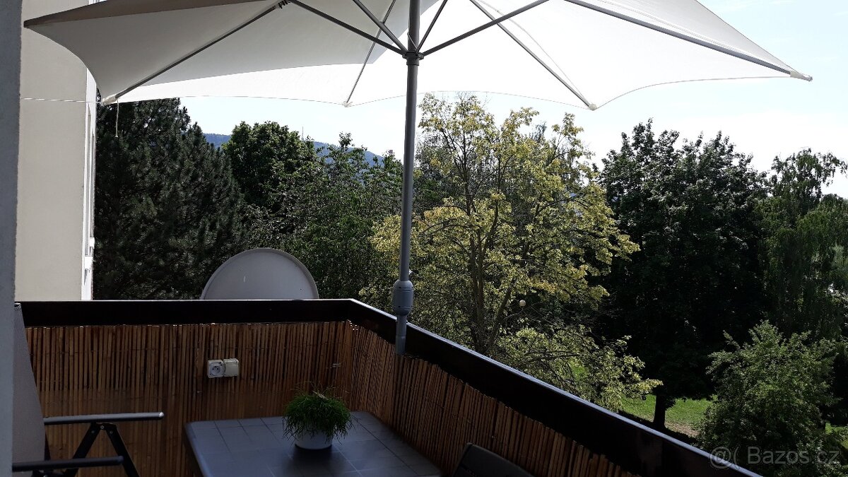 Byt 2+1, 69 m2, lodžie, výtah, sklepy, parkování. - 3