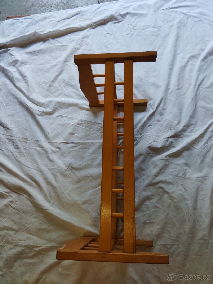 Dřevěná postýlka pro panenky - 3