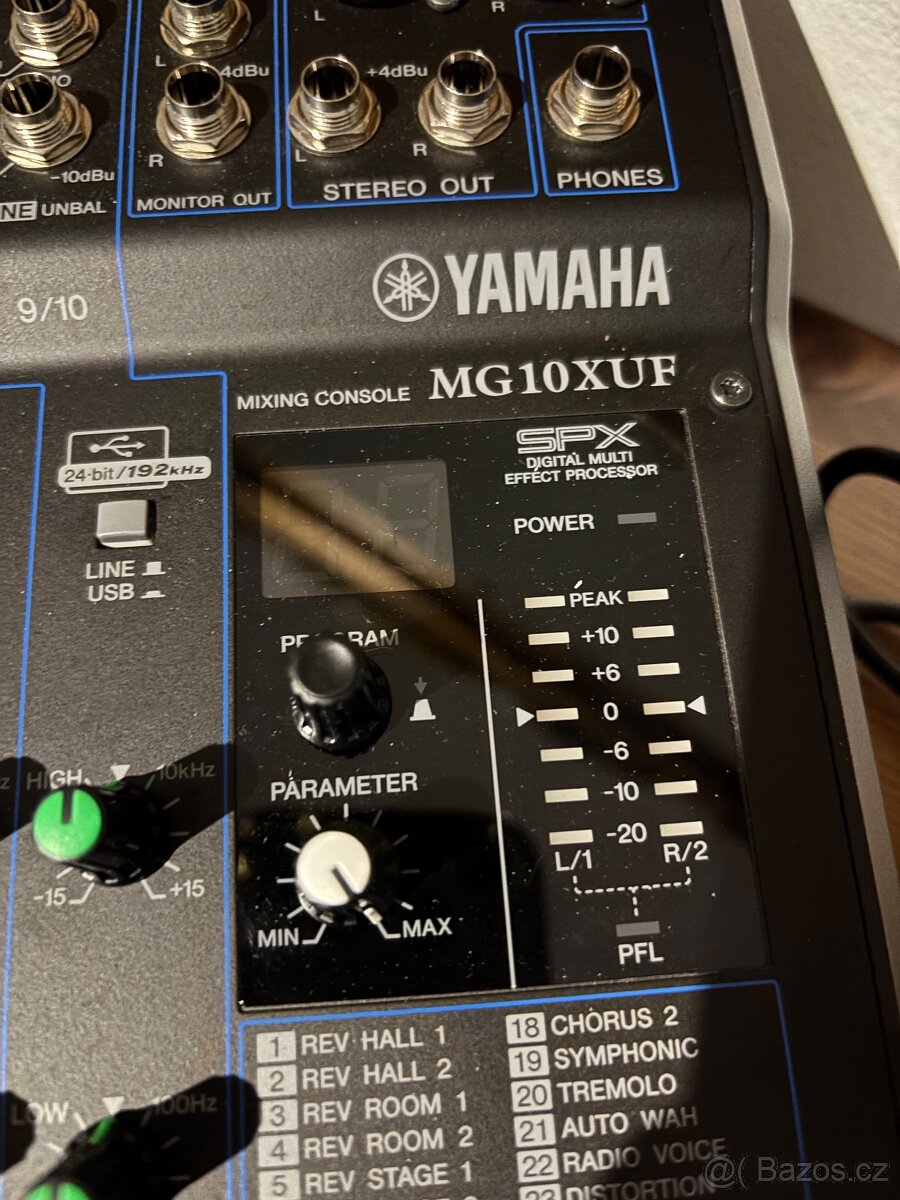 Mixážní pult Yamaha MG10XUF - 3