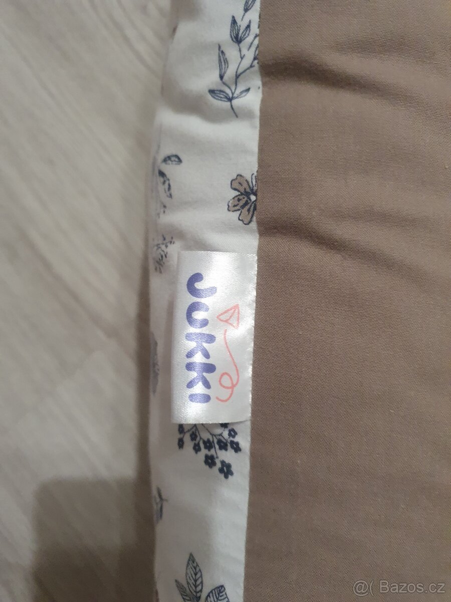 Kojící polštář - 3