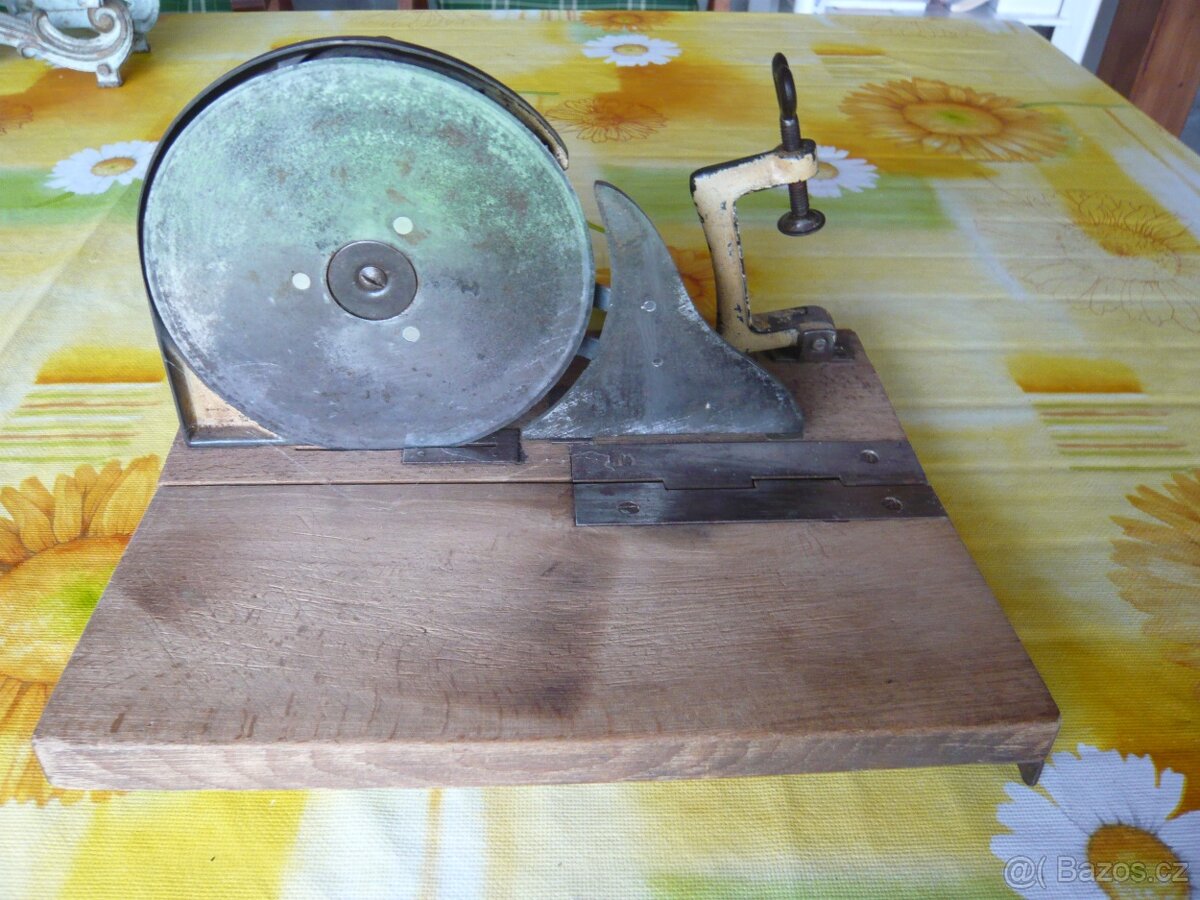 váhy mlýnek kráječ závaží - 3