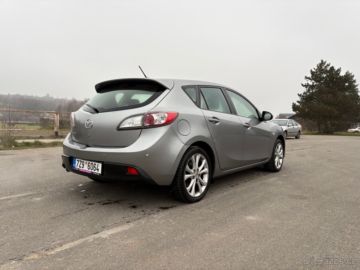 Mazda 3 - 3