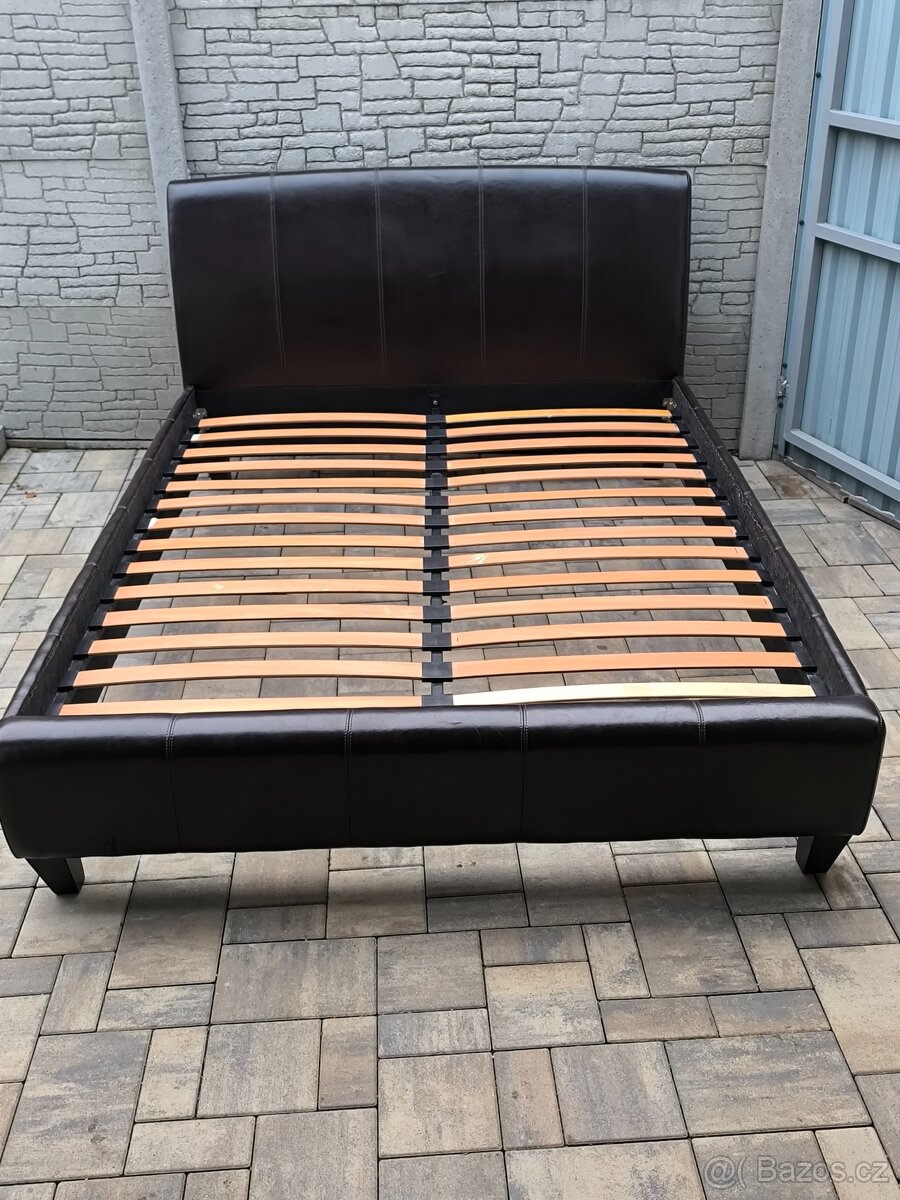 Prodám manželskou postel + Matraci ZDARMA - 3