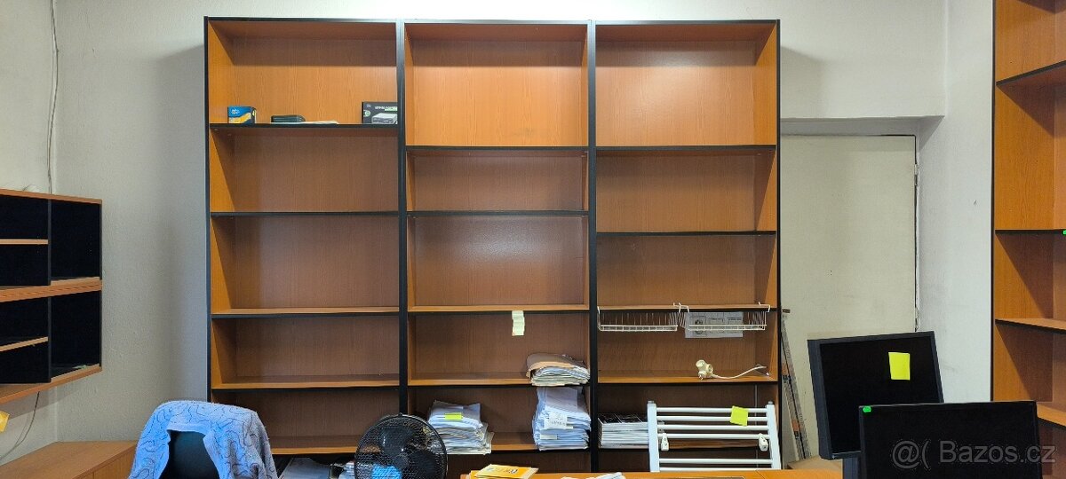 Kompletní vybavení kanceláře - 3