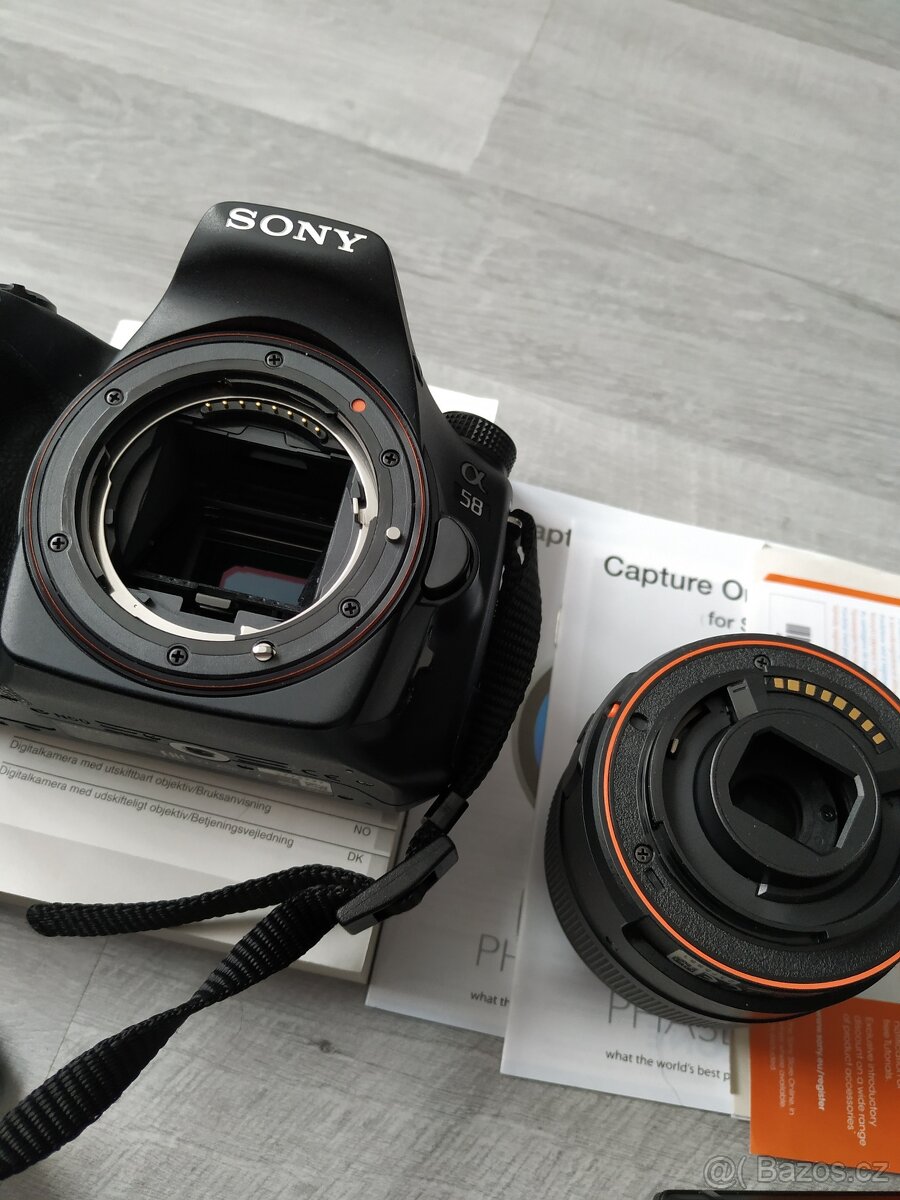 SONY Alpha SLT-A58 + stativ Hama - 3