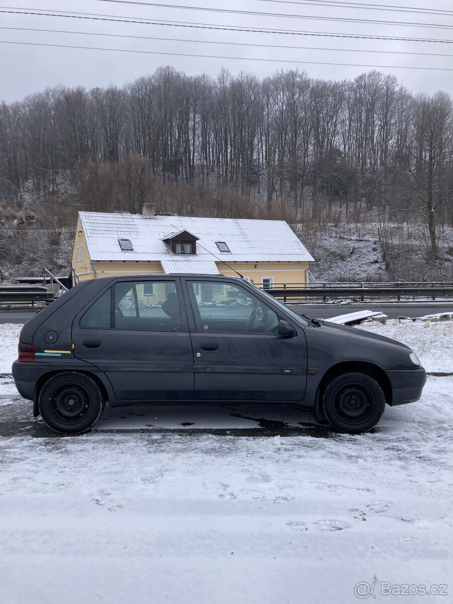 Citroen Saxo 1998 1.0 33kW - 3