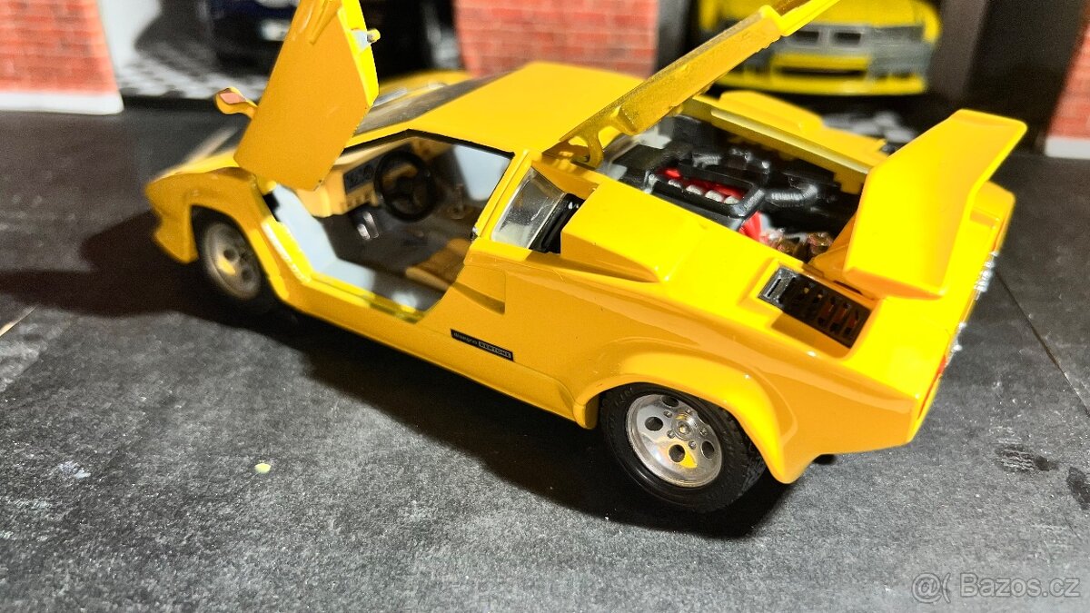 Lamborghini Countach 5000 1:24 Bburago - 3