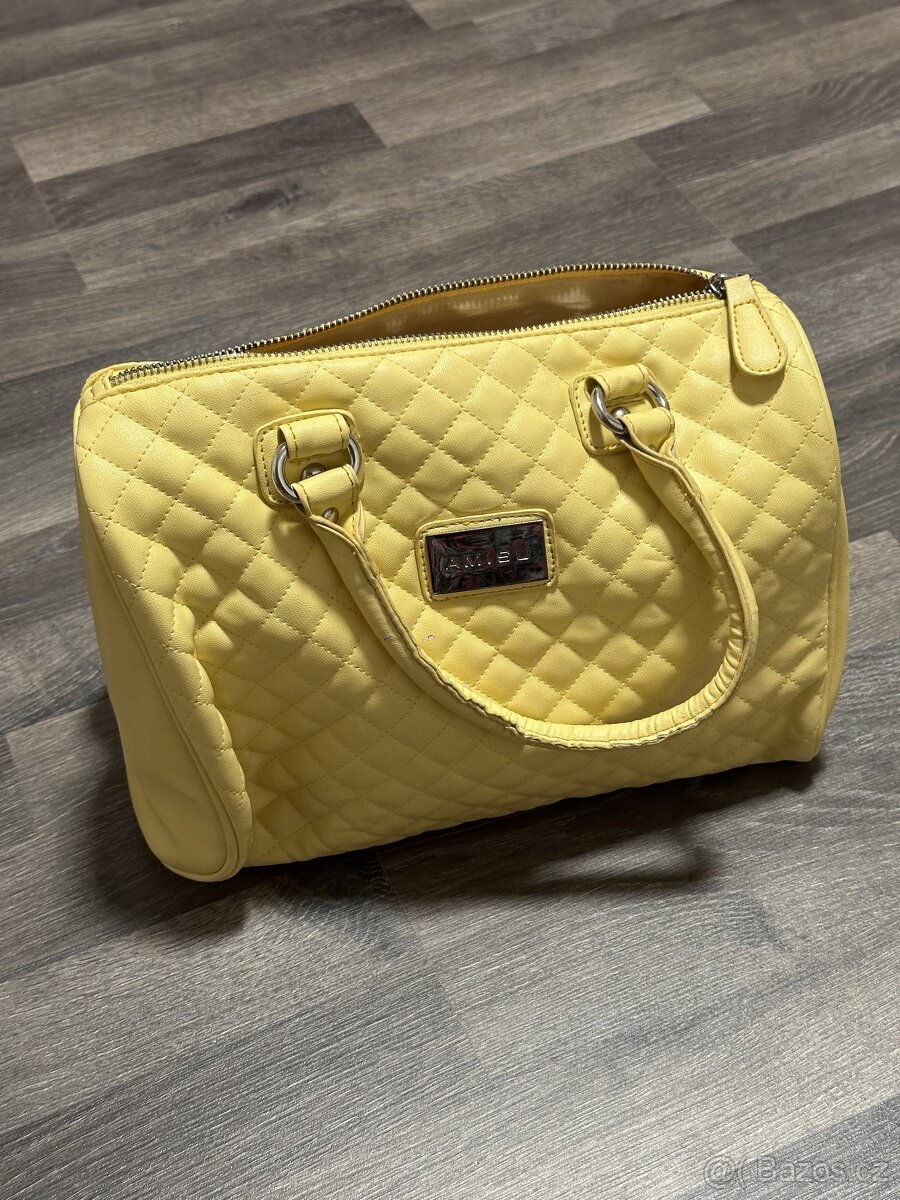 Žlutá kabelka Amisu - 3