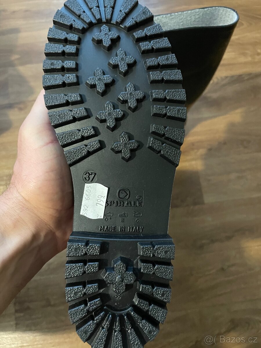 Prodám dětské holinky - 3