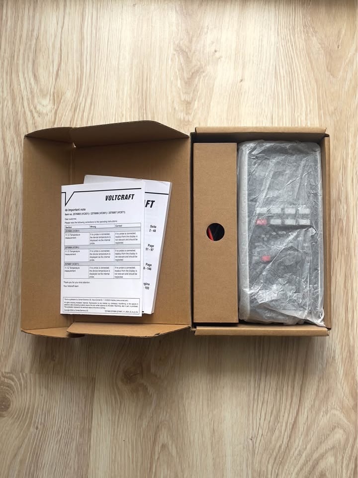 VOLTCRAFT VC891 - digitální multimetr - 3