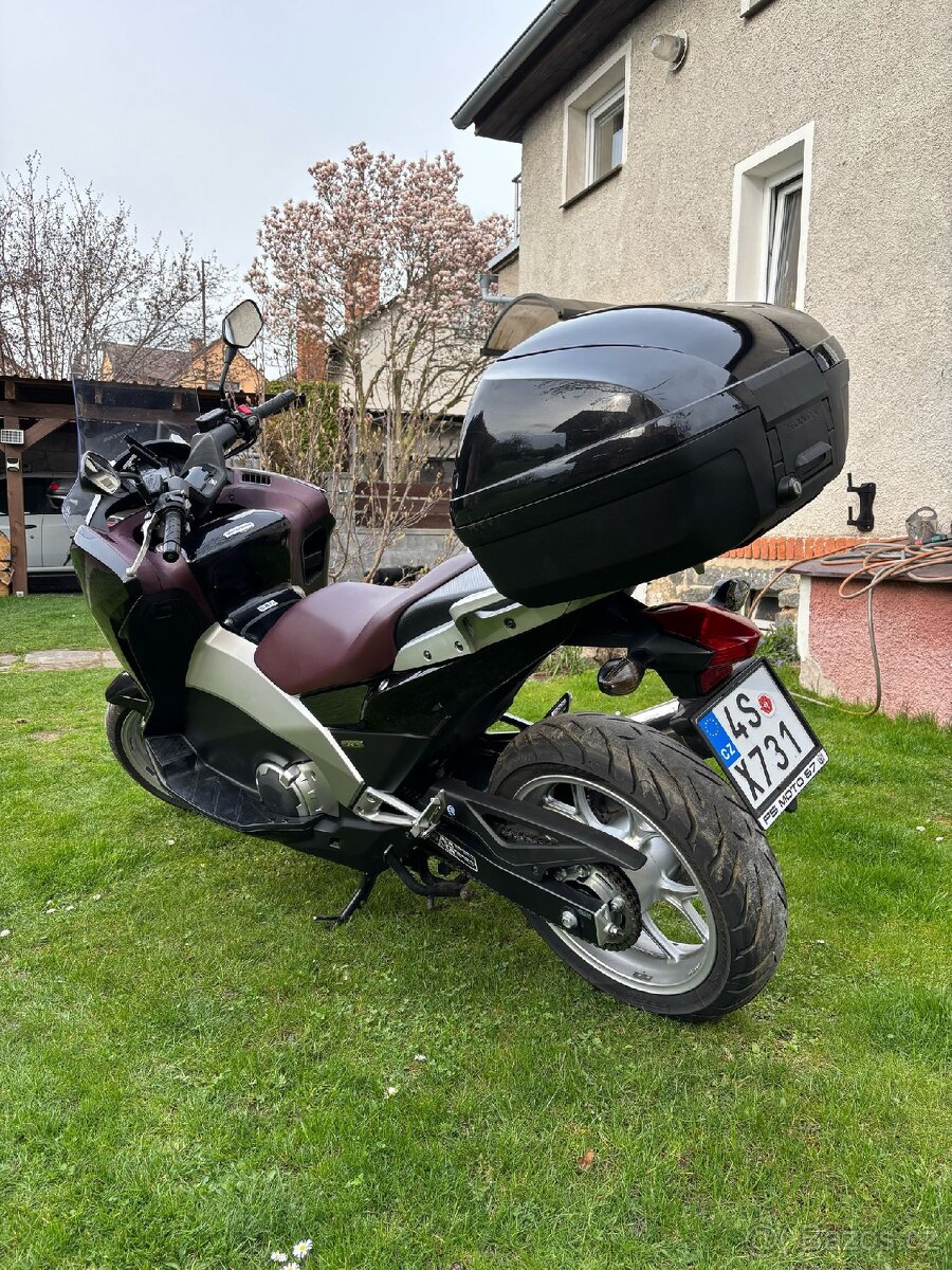 Honda NC Integra 700 - 3