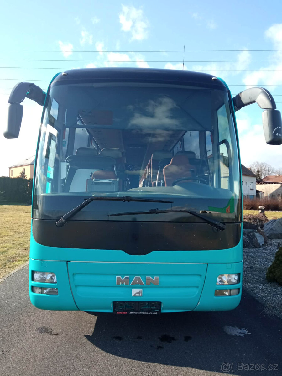 Man Lion´s Coach - 3