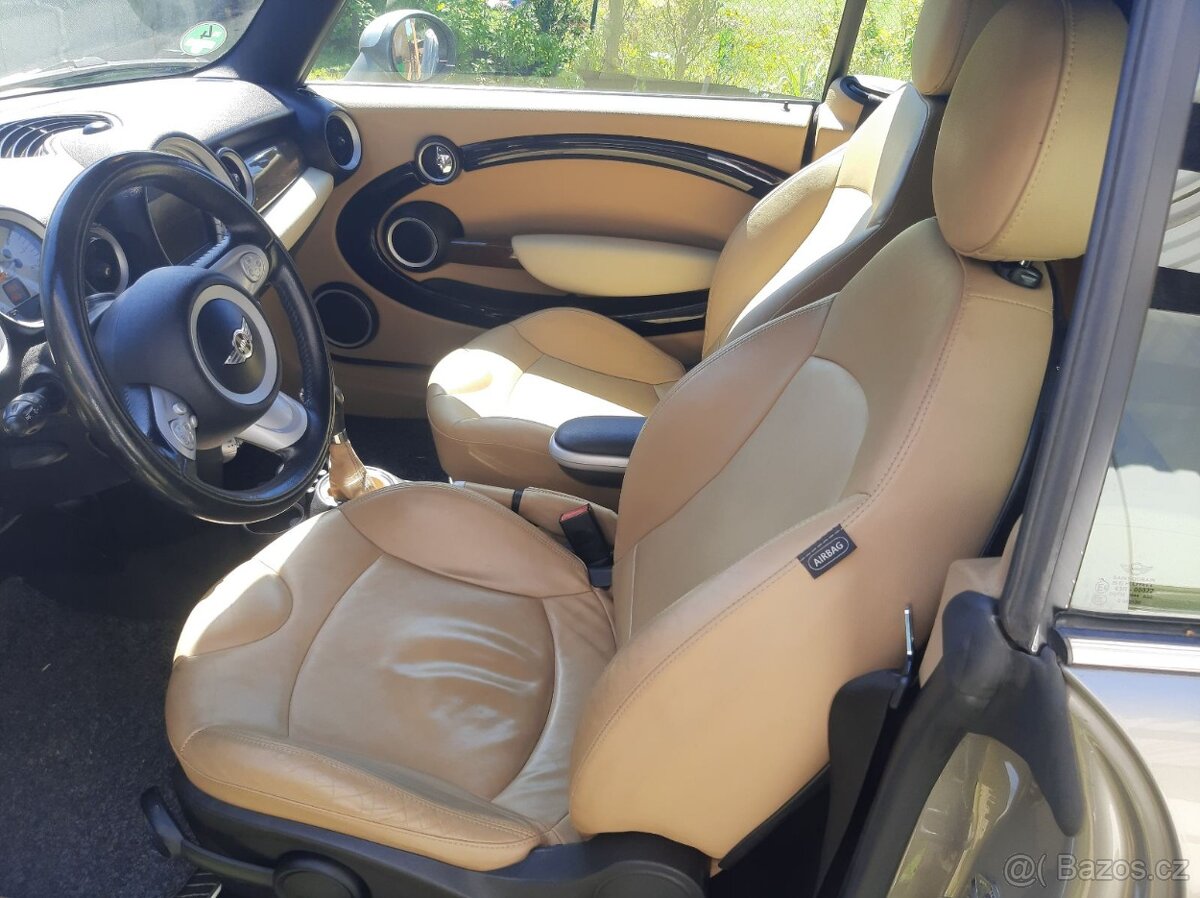 Míní Cooper Cabrio - 3
