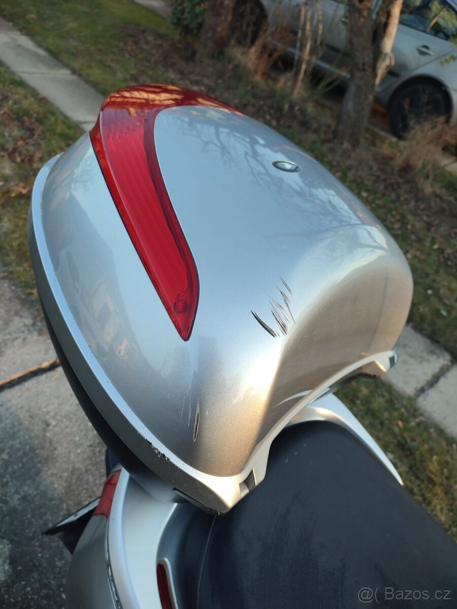 Honda S-Wing 150 - 3