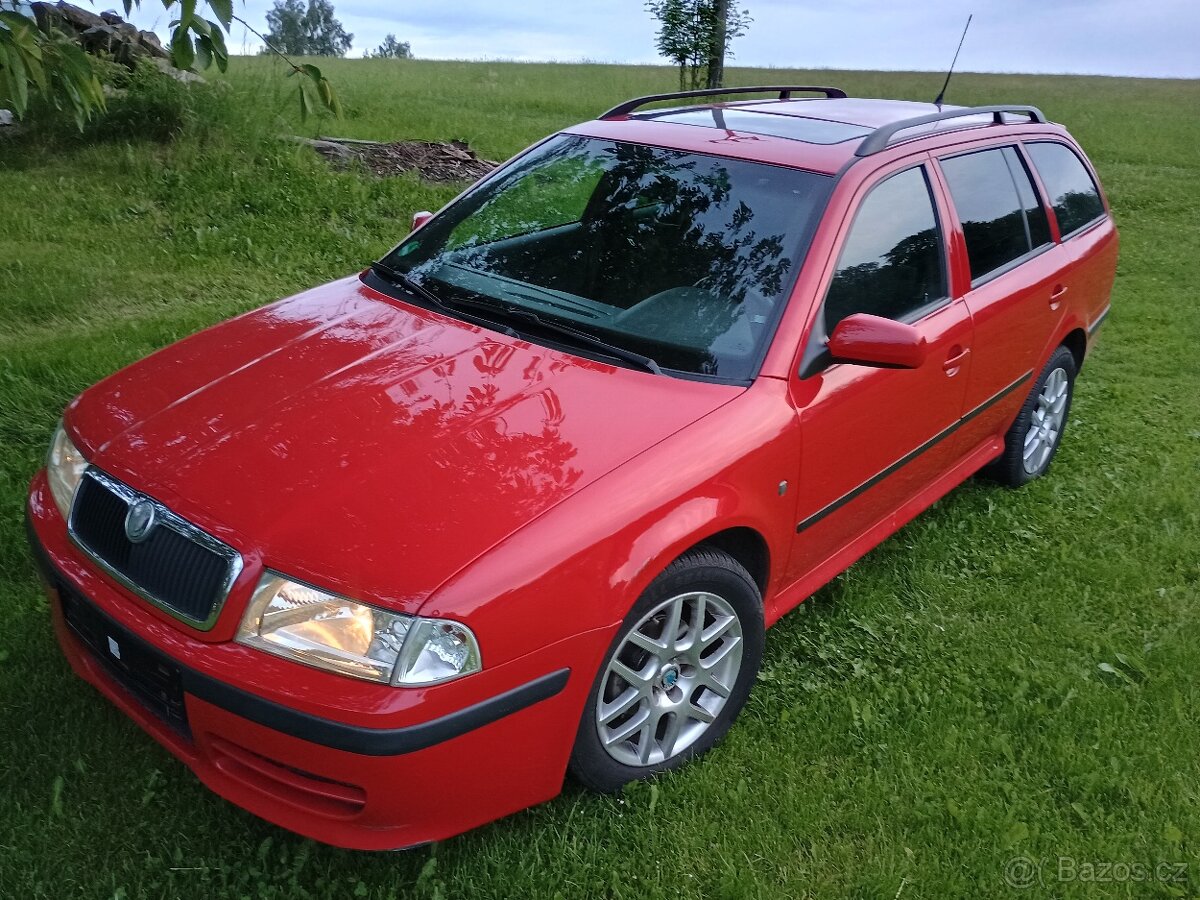 Škoda Octavia combi 1,6 75kw Gt model - 3