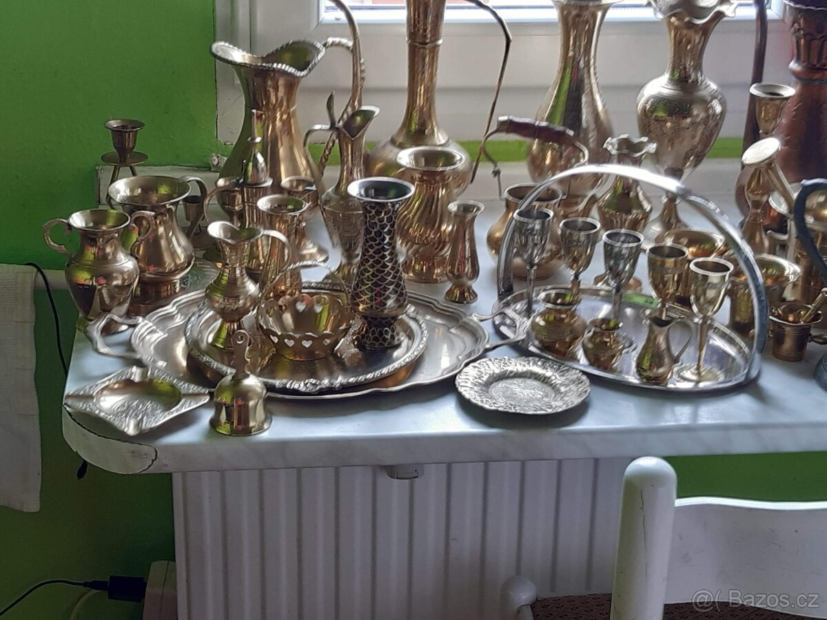 Mosazné svícny a nádobí - 3